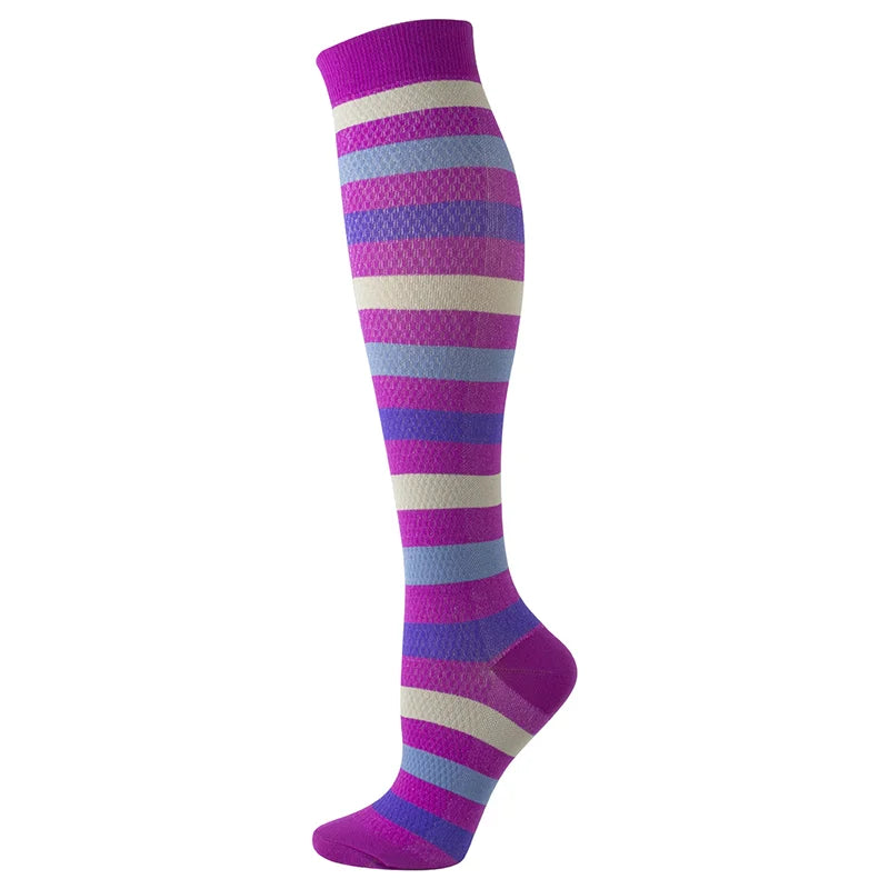 Pregnancy support compression socks for varicose veins and swelling - Awaiting the Stork