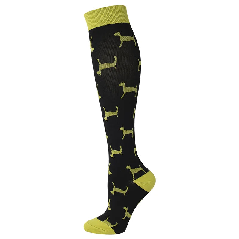 Pregnancy support compression socks for varicose veins and swelling - Awaiting the Stork