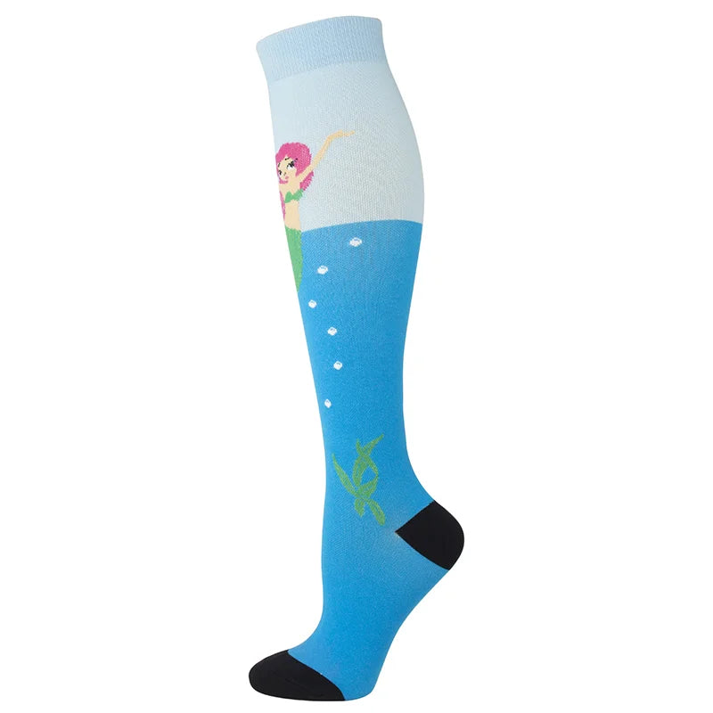 Pregnancy support compression socks for varicose veins and swelling - Awaiting the Stork